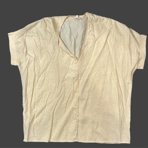 JODIFL Blouse - Picture 1 of 4